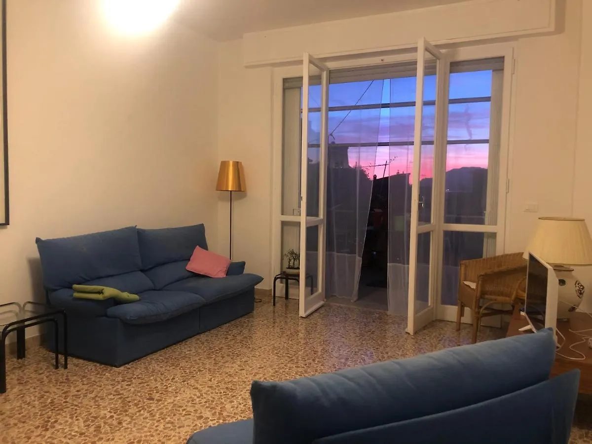 Blu Di Lerici - Zona Tranquilla Due Passi Dal Mare Apartment