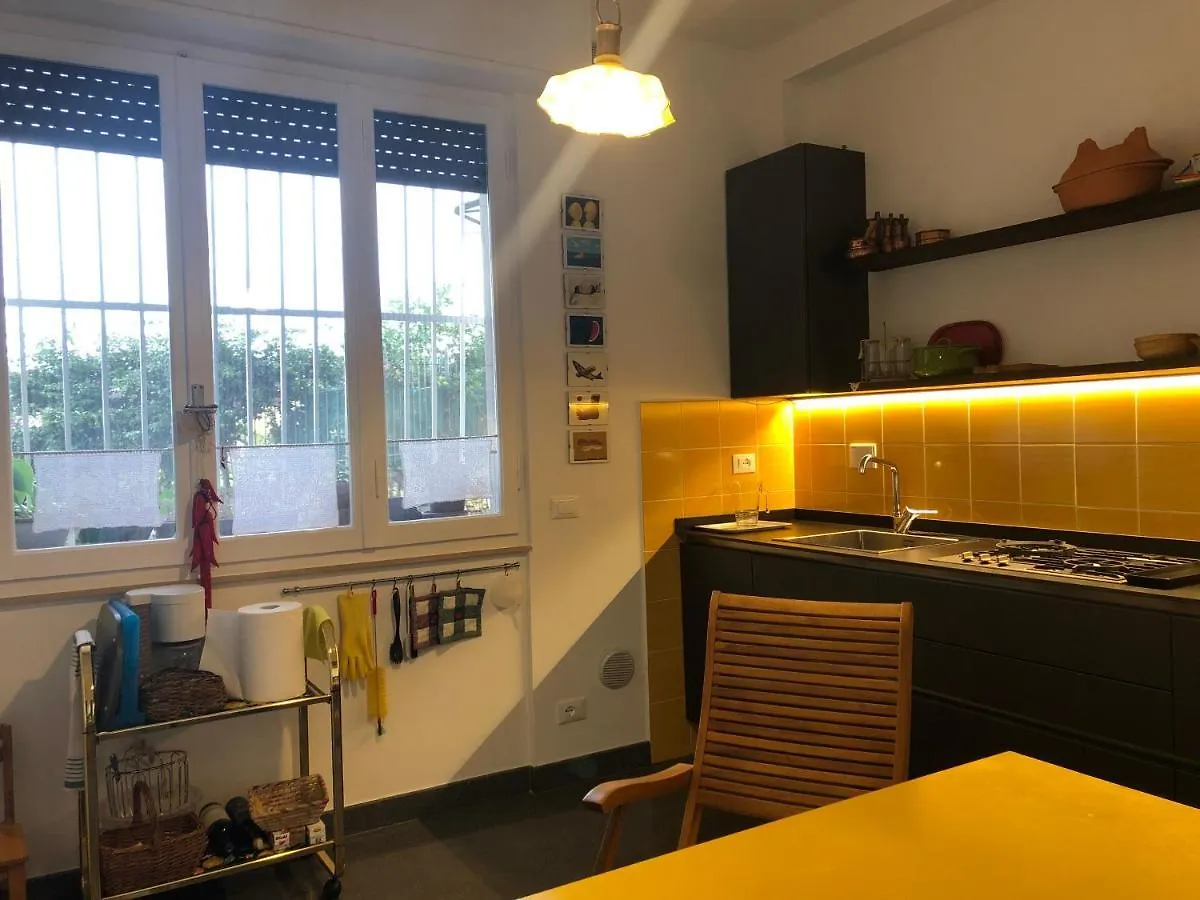 Blu Di Lerici - Zona Tranquilla Due Passi Dal Mare Apartment